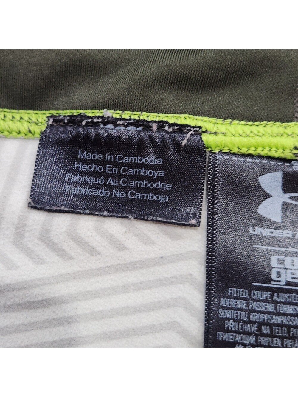 Under Armour ColdGear Realtree AP Camo Leggings Scent Control Pink Women's Small - Picture 8 of 9